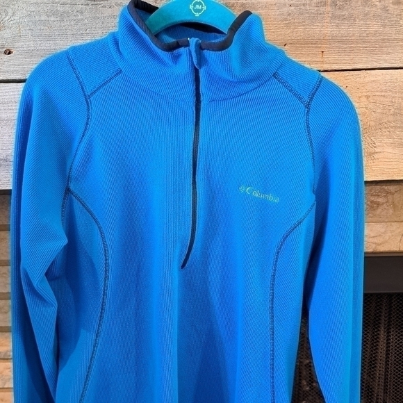 Columbia Tops - Columbia Women's 1/4 Zip Blue and Black Omni Wick Size Medium